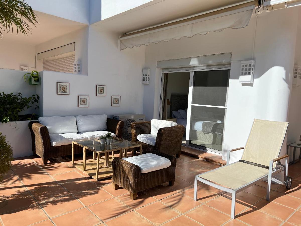 Alcazaba Beach Estepona Exterior photo